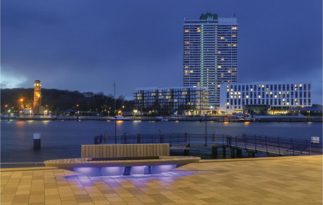 Cozy Apartment In Luebeck Travemuende With Sauna Bagian luar foto